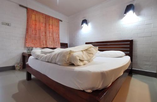 Chonburi House | Baan Lanna Resort