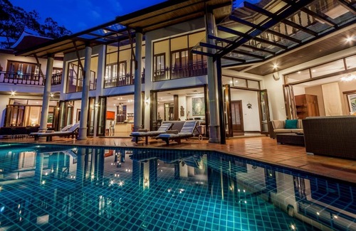 Patong Villa | Baan Paradise Villa 5 Bedroom in Patong - Villa 428