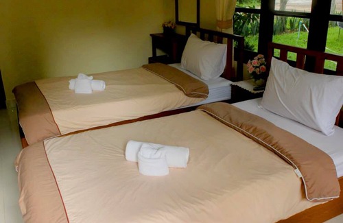 Chong Kham Hotel | Baan Phuthadol