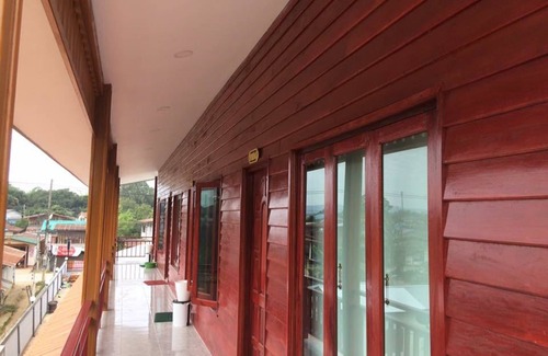 Chiang Khan Hotel | Baan Plernphat 1