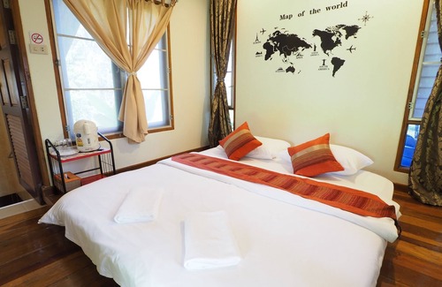 Khlong Khut Hotel | Baan Pun Sook