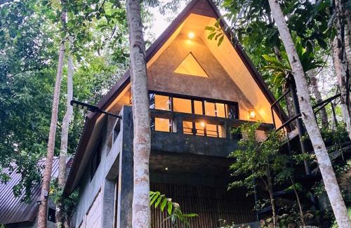 Pa Klok House | Baan Rai Me Rak Organic Farmstay