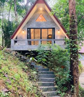 Pa Klok House | Baan Rai Me Rak Organic Farmstay