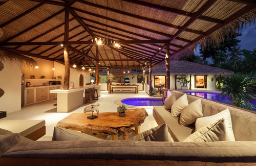 Hin Hong Villa | Baan Ya Kha, 5 bedrooms private tropical living and resort
