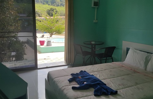 Na Yai Am Hotel | Baanpoonana