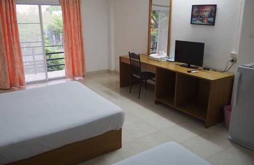 Sung Noen Hotel | Baansakulpetch Hotel