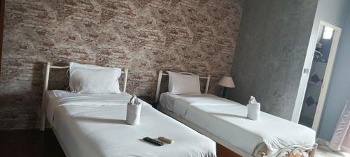 Nong Prue Hotel | Baantalay by lily