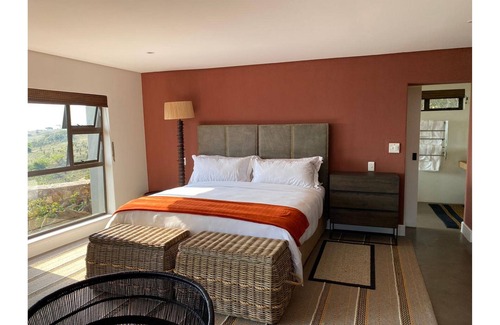 Ulundi Cabin | Babanango Game Reserve - Zulu Rock Lodge