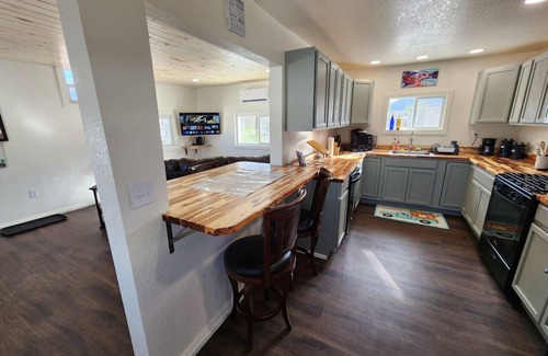 Canon City Apartment | Babbling Brook Apartment