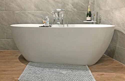 Rugeley House | Babbling Brook Barn