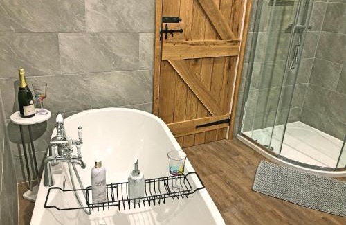 Rugeley House | Babbling Brook Barn