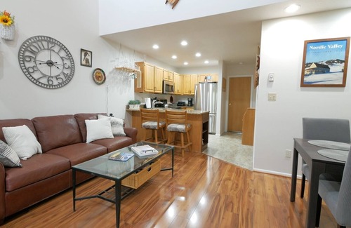 Wolf Creek Condo | Babbling Brook Condo- No Stairs to main level | 2 Bed, 2 Bath