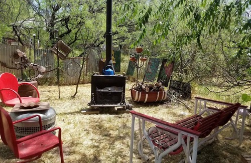 Cottonwood-Verde Village Apartment | Babe's Garden, Private entrance w/Private Bath