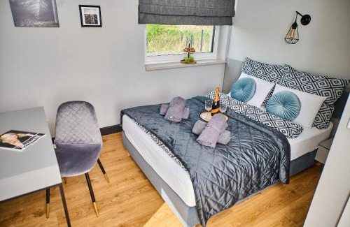 Rzgow Apartment | Babichy 29 DOM Apartamenty MANDORIA , Rodzina , Family , Orientarium , PTAK , Parking bezpłatny