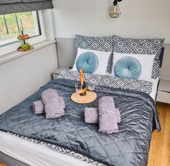 Rzgow Apartment | Babichy 29 DOM Apartamenty MANDORIA , Rodzina , Family , Orientarium , PTAK , Parking bezpłatny