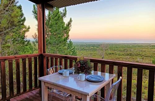 Pearly Beach Ski Chalet | Baboon's View Cabin - Salted Fynbos Staying