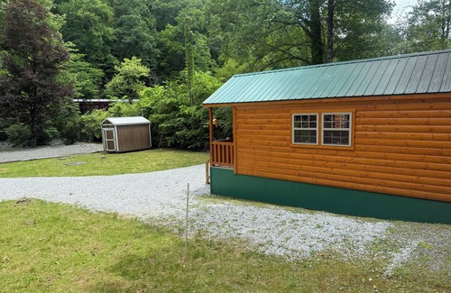 Bryson City Cabin | Baby Bear Cabin on the Nantahala River