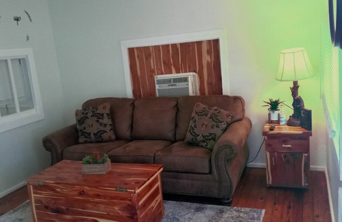 Branson Cottage | Baby Bears Cozy Lake Cottage/Pool