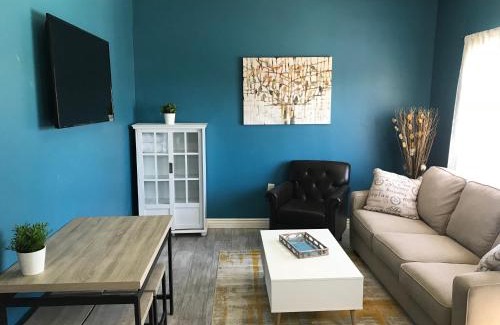 Price Apartment | Baby Blue Sky - Price 2bd - Newly remodeled - nearby trails