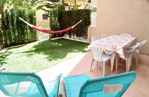 Muchamiel Apartment | ★ Baby friendly★ 3 Bedrooms, Air cond, Pool, Wifi, Toys, garage