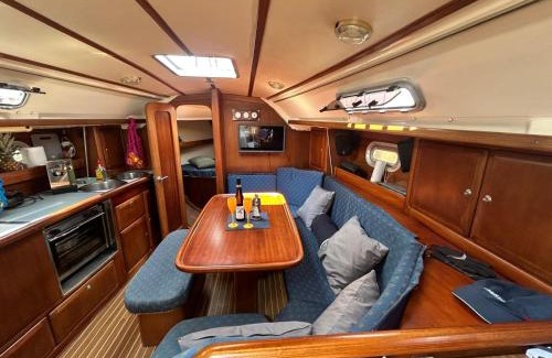 Arsa Boat Rental | Baby Two Sailing Boat