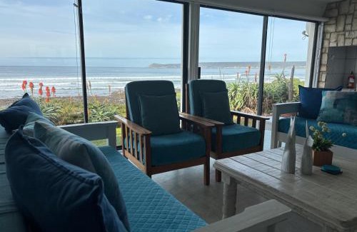 Witsand House | Baby Whale Bliss - Beachfront House