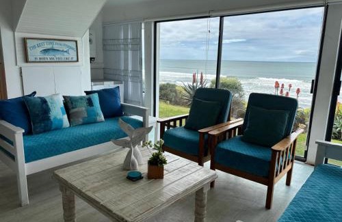 Witsand House | Baby Whale Bliss - Beachfront House