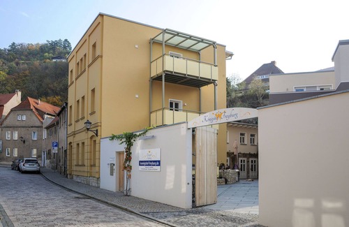 Freyburg Apartment | BACCHUS vacation apartment in the Königshof Freyburg (Unstrut)