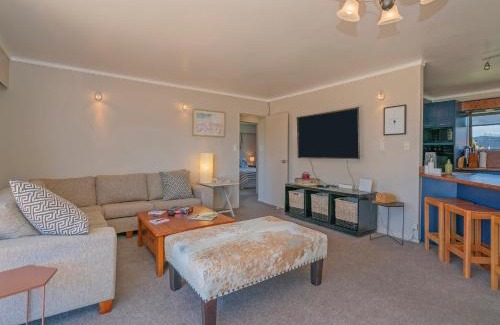 Pauanui House | Bach on Boulevard - Pauanui Holiday Home