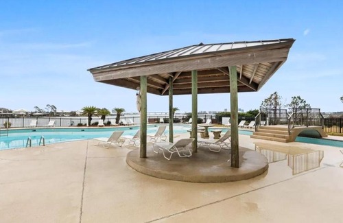 Ono Island House | Back Bay Condo 1106