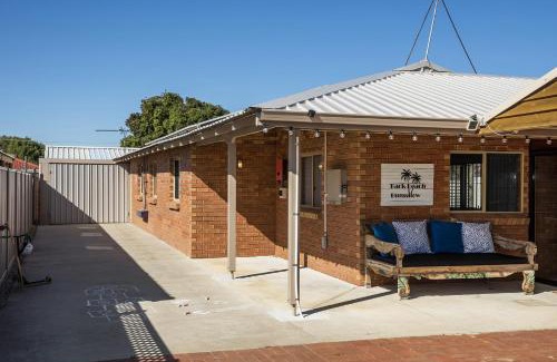 Lancelin House | Back beach bungalow