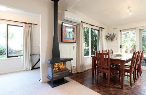 Blairgowrie House | Back Beach Hideaway