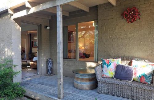 Blairgowrie House | Back Beach Hideaway