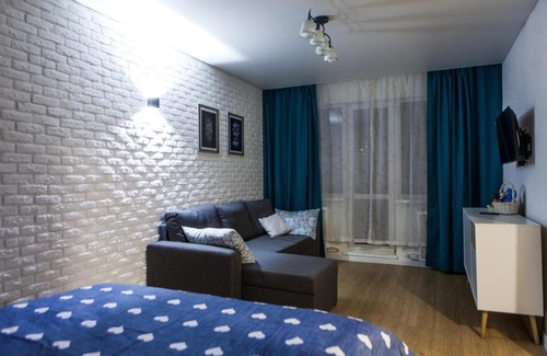 Pervomaysky District Apartment | Back in the U.S.S.R. :)
