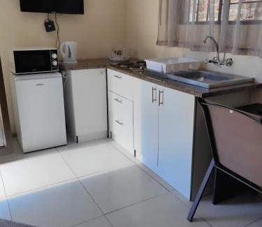 Ga-Segonyana Bed & Breakfast | Back of the Moon Guesthouse