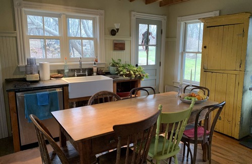 Block Island House | Back to nature, an Island artist’s cottage. available, Aug. 30-Sept. 6, ‘25!
