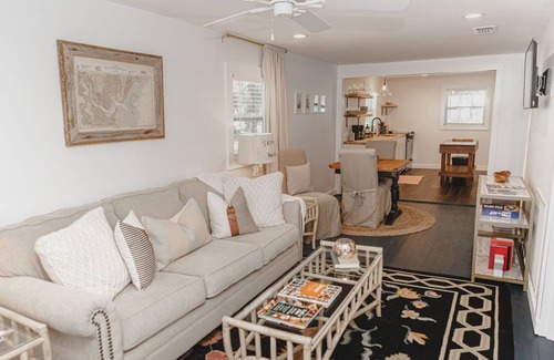 Darien House | Back to school DEAL! Downtown Darien