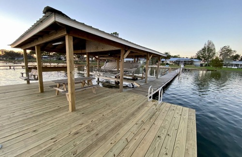 Lake Placid House | Back To School & Work Getaway Escape to Lake June