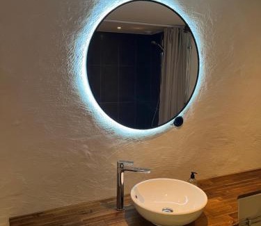 Ystad House | Backadal Gård BnB