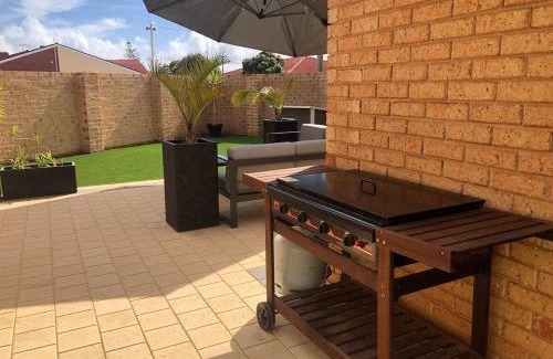 Mahomets Flats Apartment | BackersBeach Villa