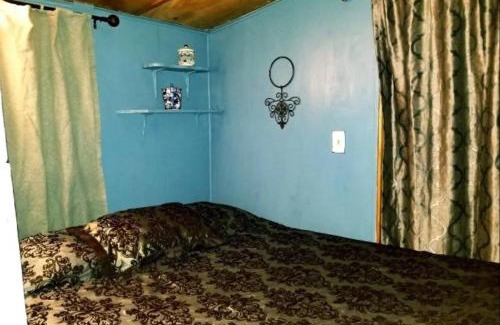 Topanga Ski Chalet | Backpacker's Dream with detached bathroom, private trails and creek!