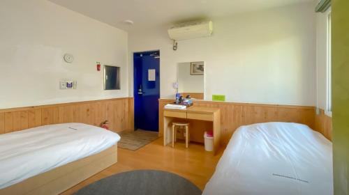 Seogwipo City House | Backpacker's Home