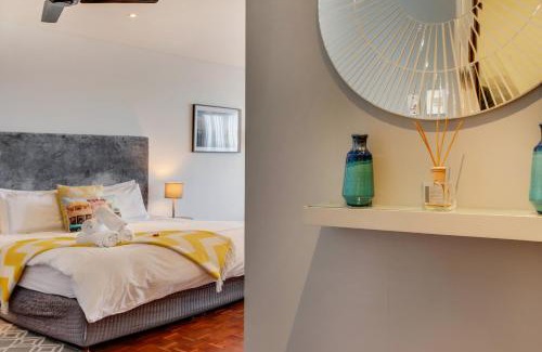 Mouille Point Apartment | Backup-Power Mouille Point Apartment