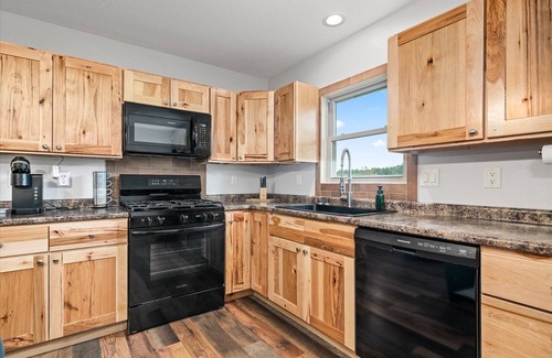 Crossville - Harriman House | Backwoods Bungalow