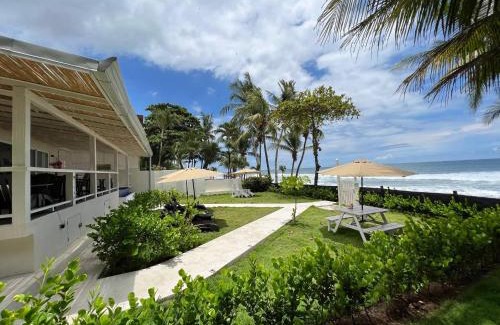 Playa Hermosa House | Backyard Beach House Oceanfront Luxury 5 Bdr