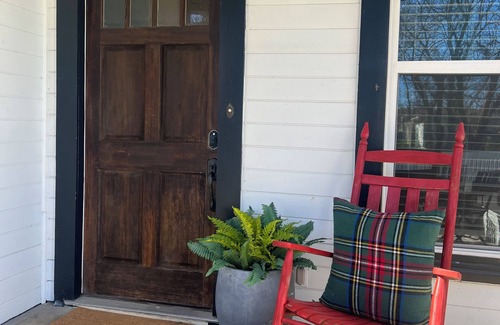 Greenville House | Backyard Bungalow