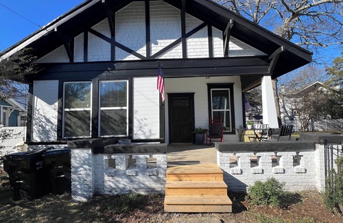 Greenville House | Backyard Bungalow