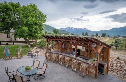 Daniel House | Backyard Dream - 25 from Park City- Hot tub, Theater Room, Sleeps 16