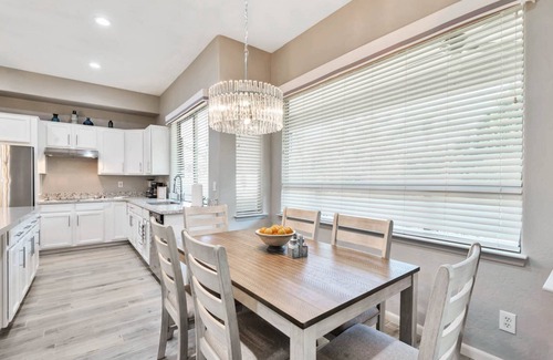 Arabian Views House | Backyard Oasis w/Private Heated Pool & TV, Pool Table, Arcade Game, Near Golf, Dining & Mayo Clinic