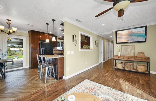 Southwest Anaheim House | Backyard oasis with pool, close to Knotts & Disney